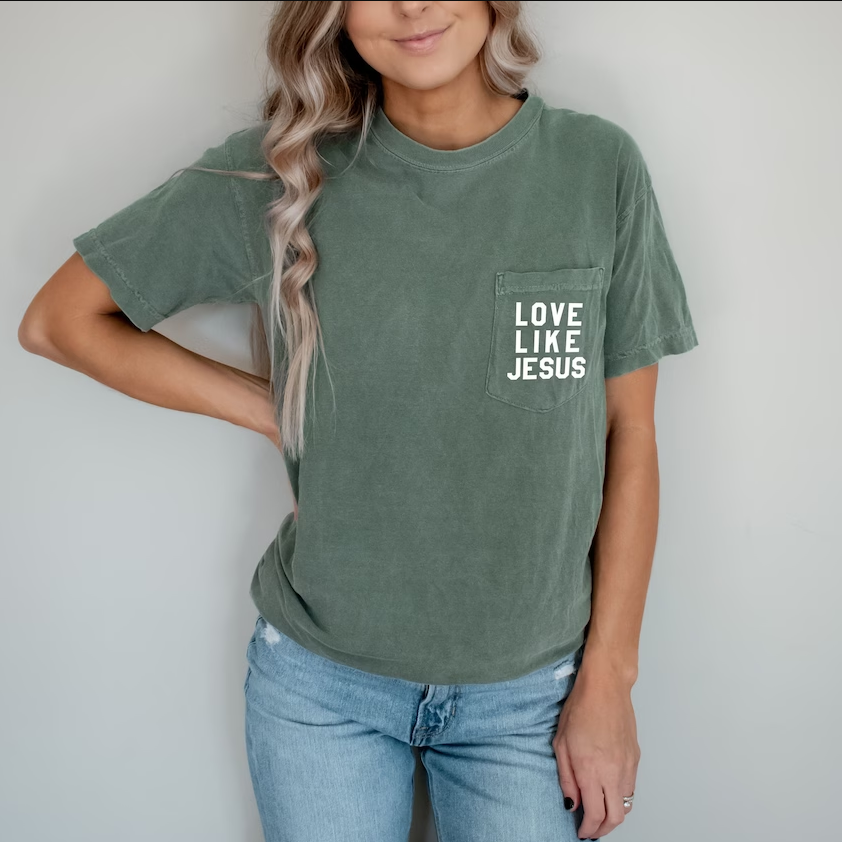 Love Like Jesus Pocket t-Shirt